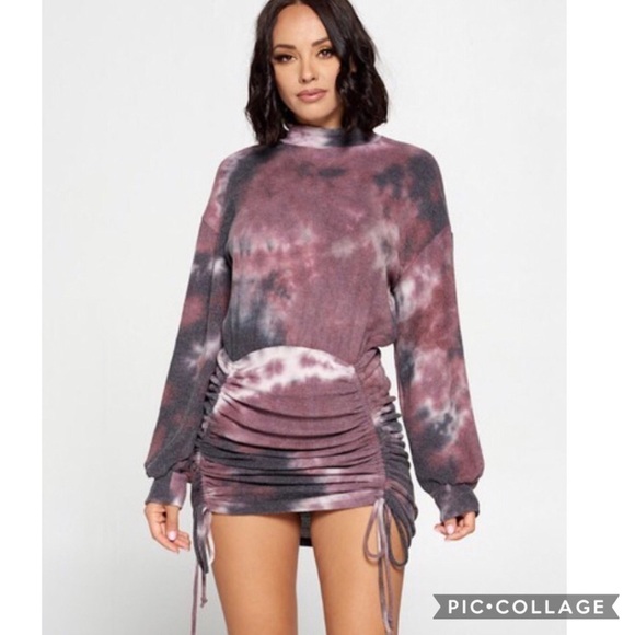 SALE!? 1 Left!! Plum & Black Tie Dyed Sweater - Picture 3 of 4